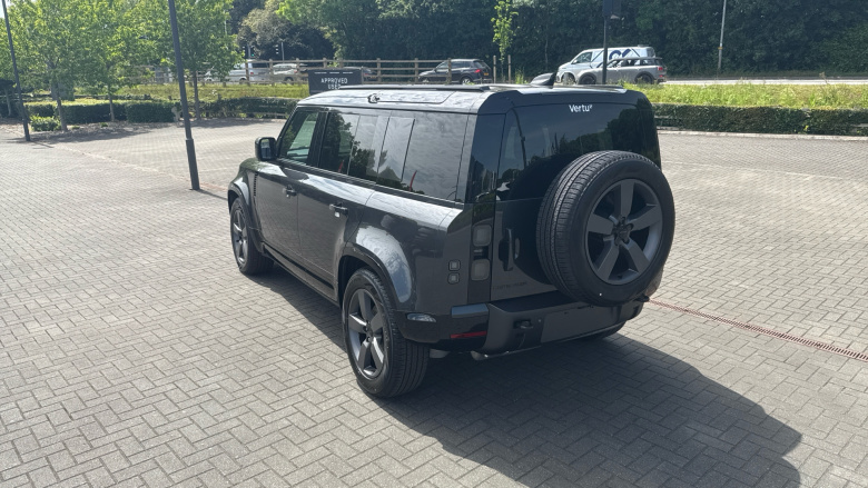 Land Rover Defender 3.0 D250 X-Dynamic SE 110 5dr Auto Diesel Estate